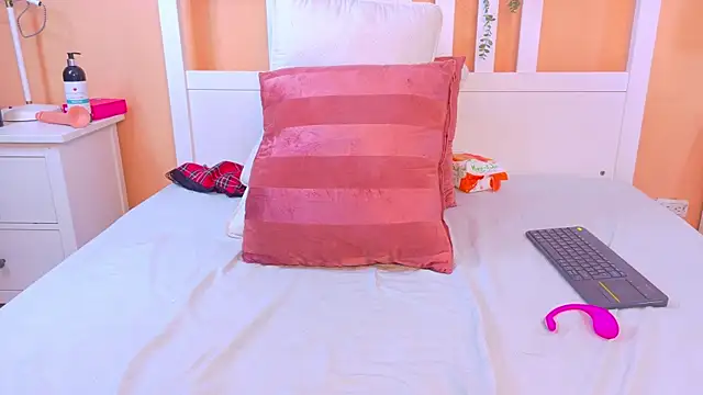 melodycollin webcam
