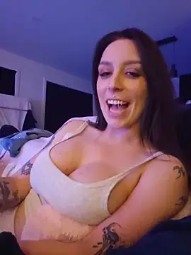 LilyOrion webcam