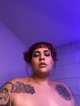 name_less_lulu webcam