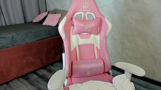 Alis_Platt webcam