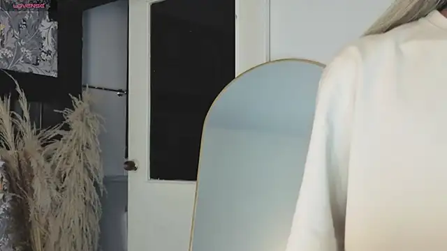 megan_lenon webcam