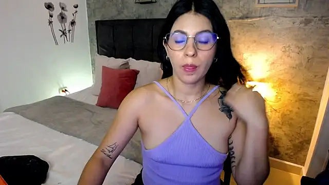 isa_cruzx webcam