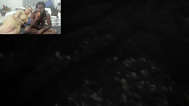 DerkAndValentina webcam