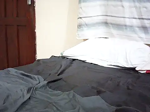 emmyteaz1 webcam