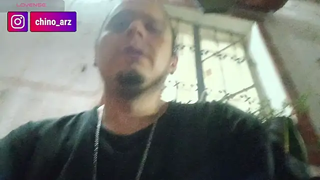 chino_roz webcam