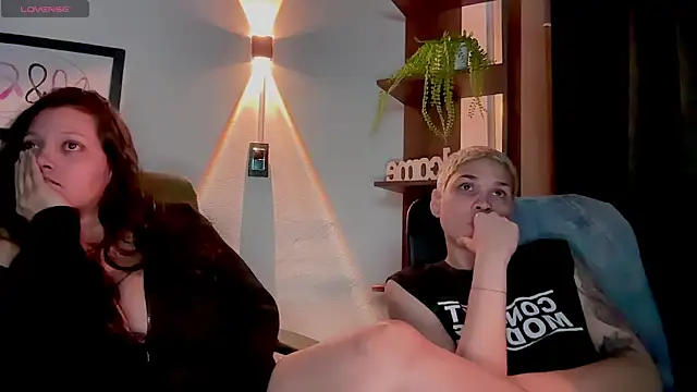 MarcellaGriffin webcam