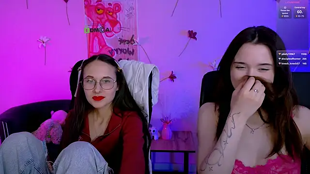 liana_kisses webcam