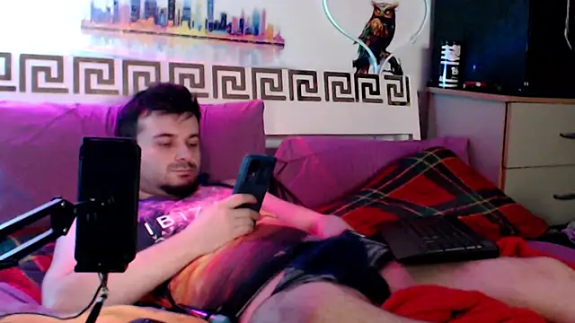 KingOfSinRO69 webcam