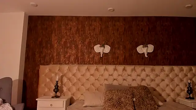 MeganLorensx webcam