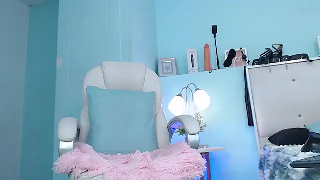 Emerald_gh webcam