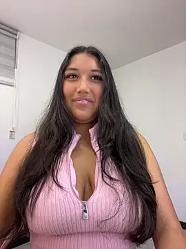 SharaRous webcam