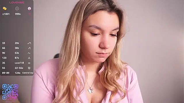 BrynnHolverson webcam