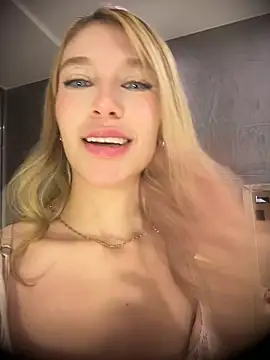 valeryfox__ webcam