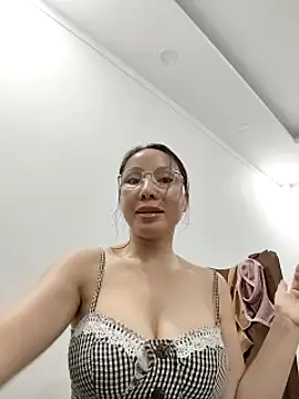 Famrita webcam