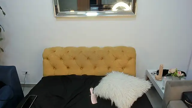 Daphne_Leia webcam