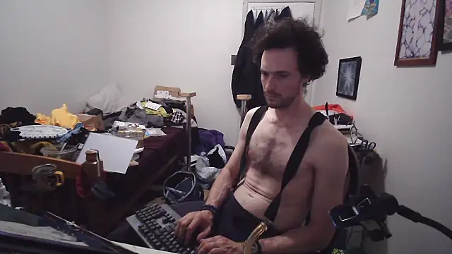 JohnnyMoves webcam