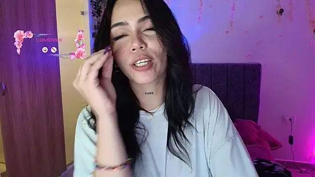 andraa_rossee webcam