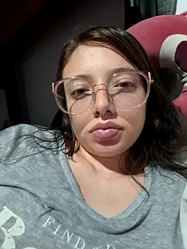 linda-schmidt webcam