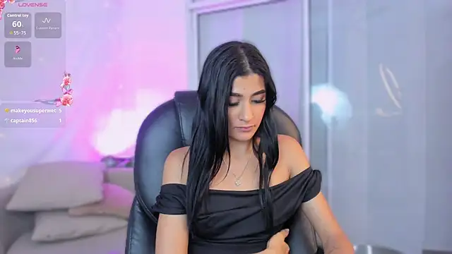 Ginni_charlotte webcam