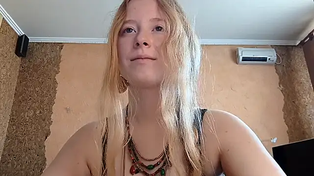 KateVibe_01 webcam