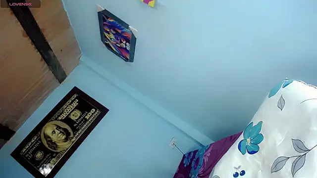 Emily_Hornys20 webcam