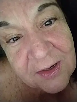 Yaya_Mineira webcam