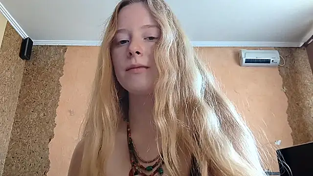 KateVibe_01 webcam