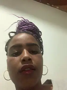 ayla-0 webcam