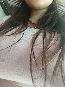 Rubyy_Nk webcam