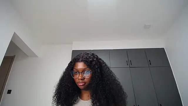 Pretty_Liya08 webcam