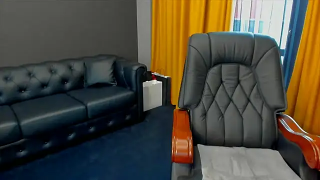 HaleySweet18 webcam