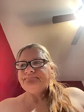 Roxie6989 webcam