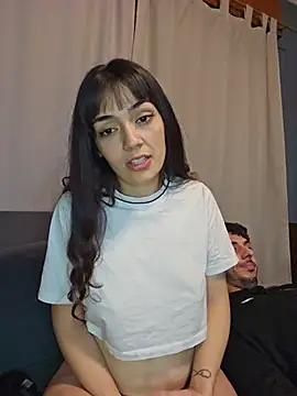 leoynicky98 (G young) - Show boobs + oil 🍒 💦