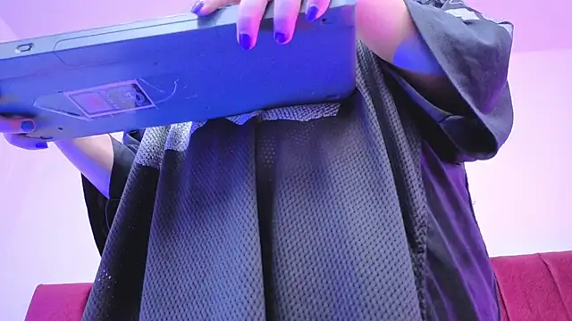 Violeta_Tepes webcam