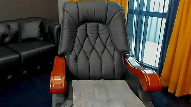 HaleySweet18 webcam