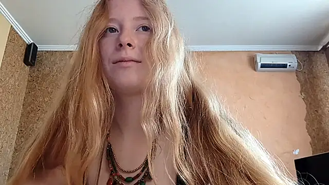 KateVibe_01 webcam