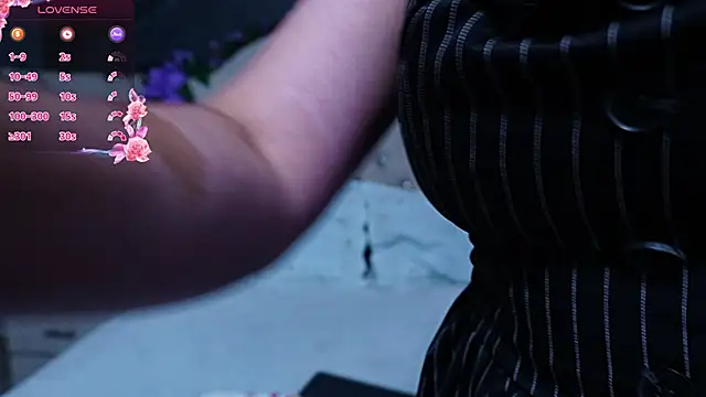 AmberGreyy_ webcam