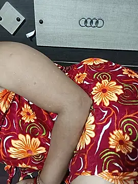 DipaliAliya webcam