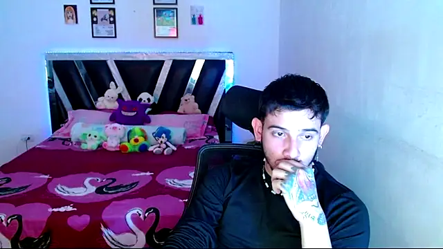Sebasxxl12 webcam