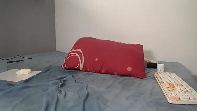 mia_chanel104 webcam