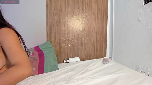 couple_hotfox live sex cam