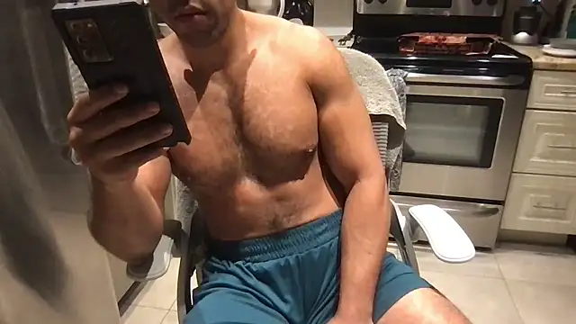BigGuyMuscle webcam