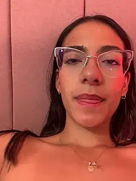 elegant__rouse webcam