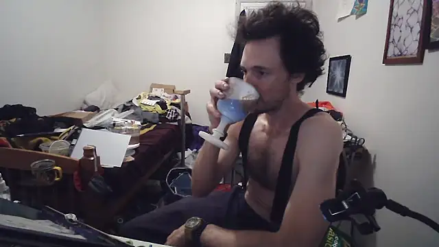 JohnnyMoves webcam
