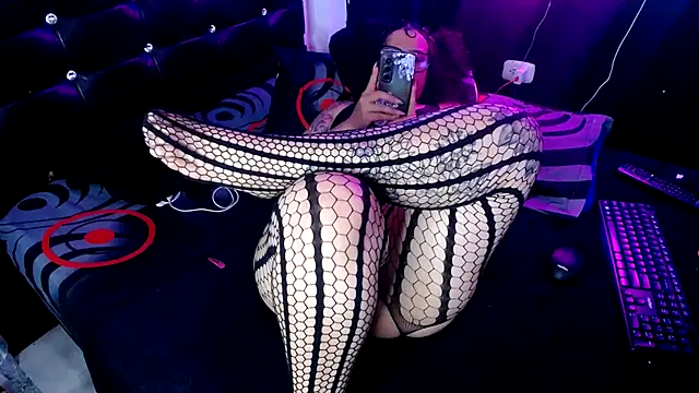 curvy_cutie webcam