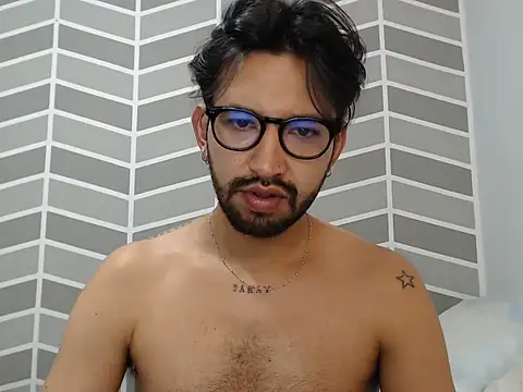 thomass1018 webcam