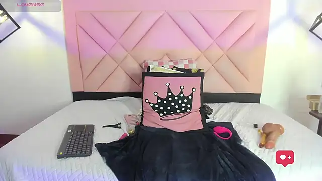isa_cute_1 webcam