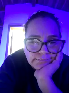 MariaPau_83 webcam