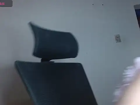 Scarlett_crastrawberry webcam
