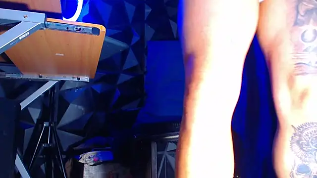 MONSTER_COCK_ webcam